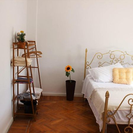 Entire Serviced Apartment With A Beautiful View Tirana Exteriör bild